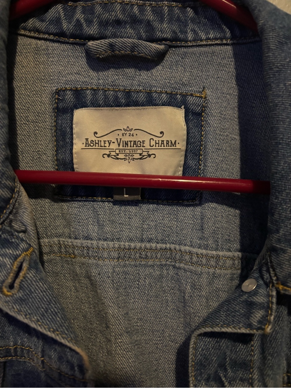 Denim jacket - Picture 2 of 3